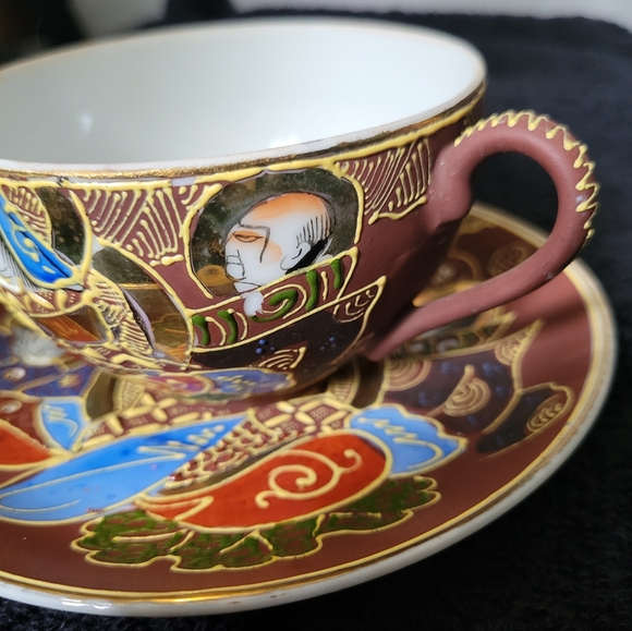 Rare vintage Satsuma Moriage Japanese Dragonware Geisha lithopane cup/saucer - Picture 4 of 16